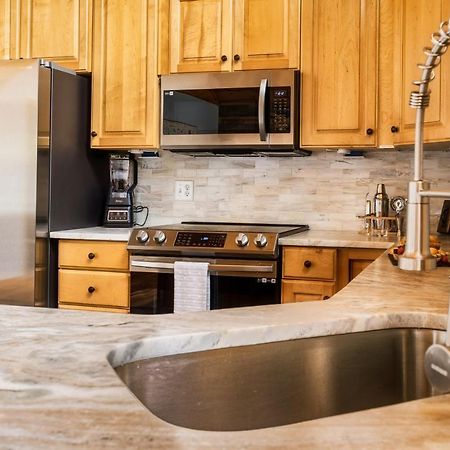 Mountainside - New Luxury Cabin-Fire Table-Hot Tub-3 Pools-Ps5-Bears Gatlinburg Ngoại thất bức ảnh