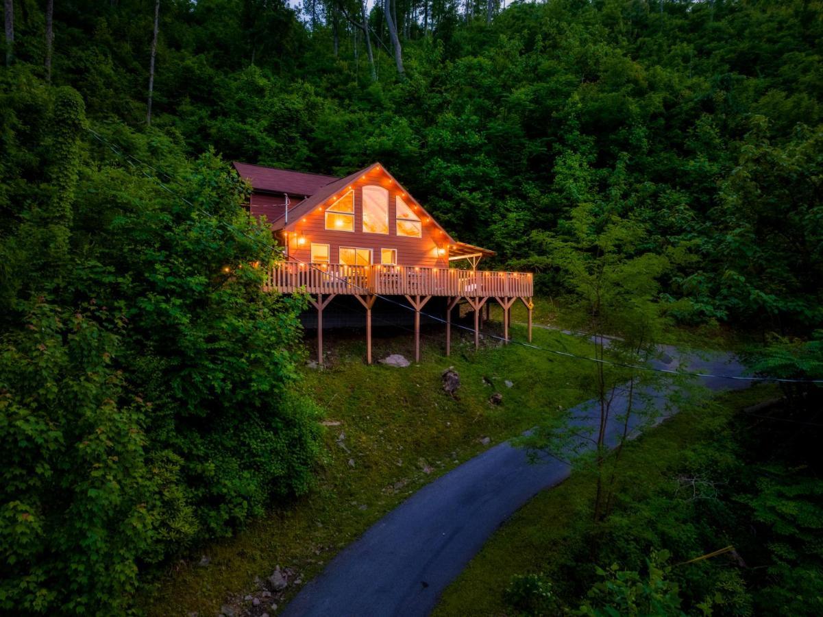 Mountainside - New Luxury Cabin-Fire Table-Hot Tub-3 Pools-Ps5-Bears Gatlinburg Ngoại thất bức ảnh