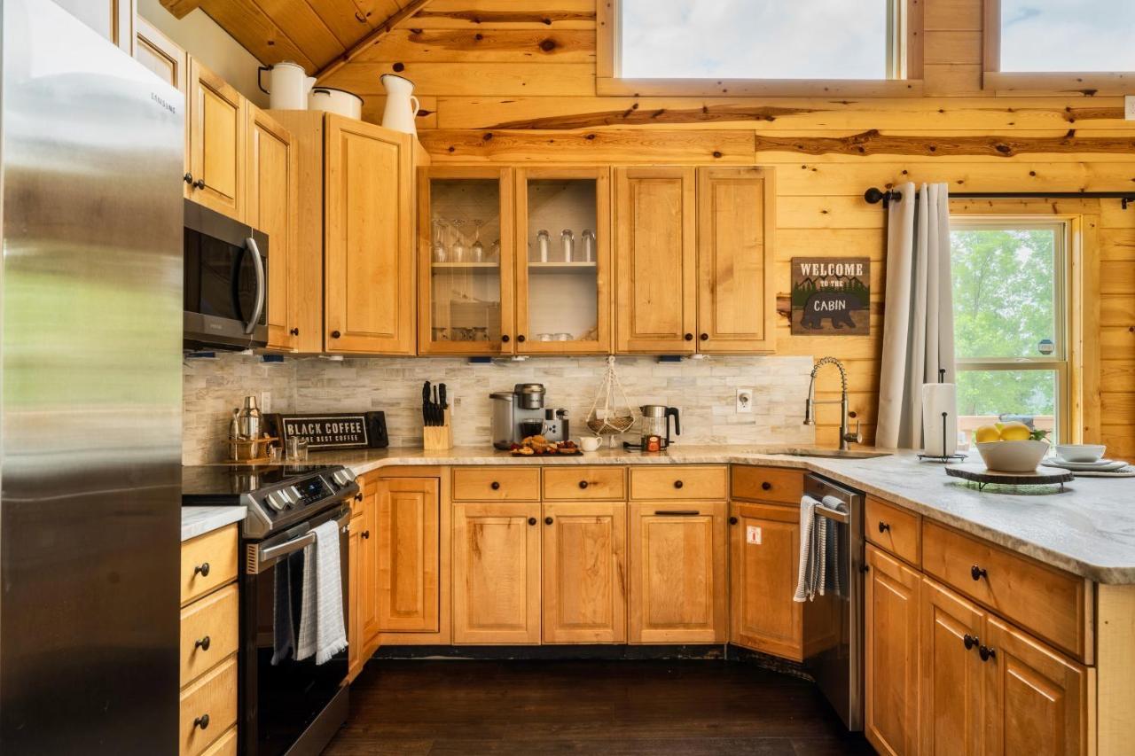 Mountainside - New Luxury Cabin-Fire Table-Hot Tub-3 Pools-Ps5-Bears Gatlinburg Ngoại thất bức ảnh